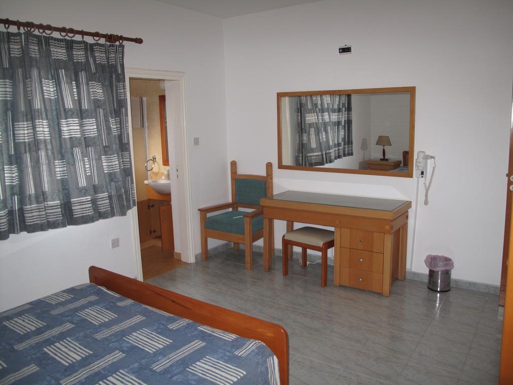 Chriseleni Latchi Villas Polis Bagian luar foto